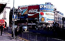 piccadilly circus  