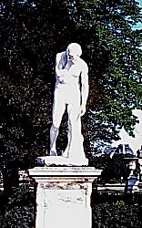 Paris park statue