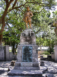 statue of ponce de leon