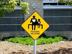 readers welcome sign
