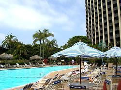 outdoor hotel pool