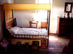 Old Town San Diego bedroom